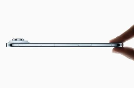 八宿苹果维修点分享iPhone 17 Air自动关机电源故障解析 